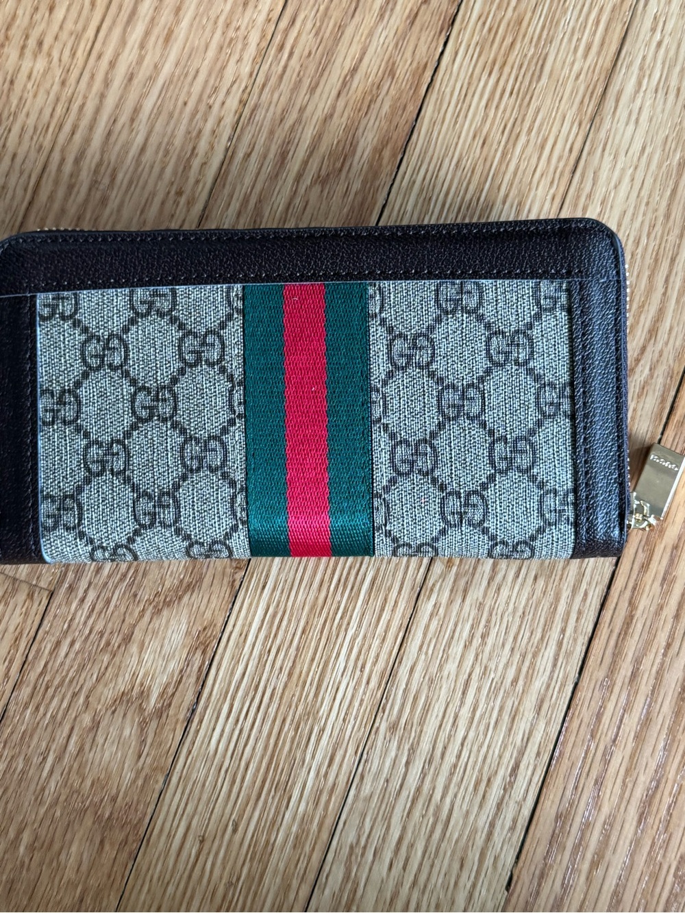 Designer style zip wallet - Picture 5 of 5
